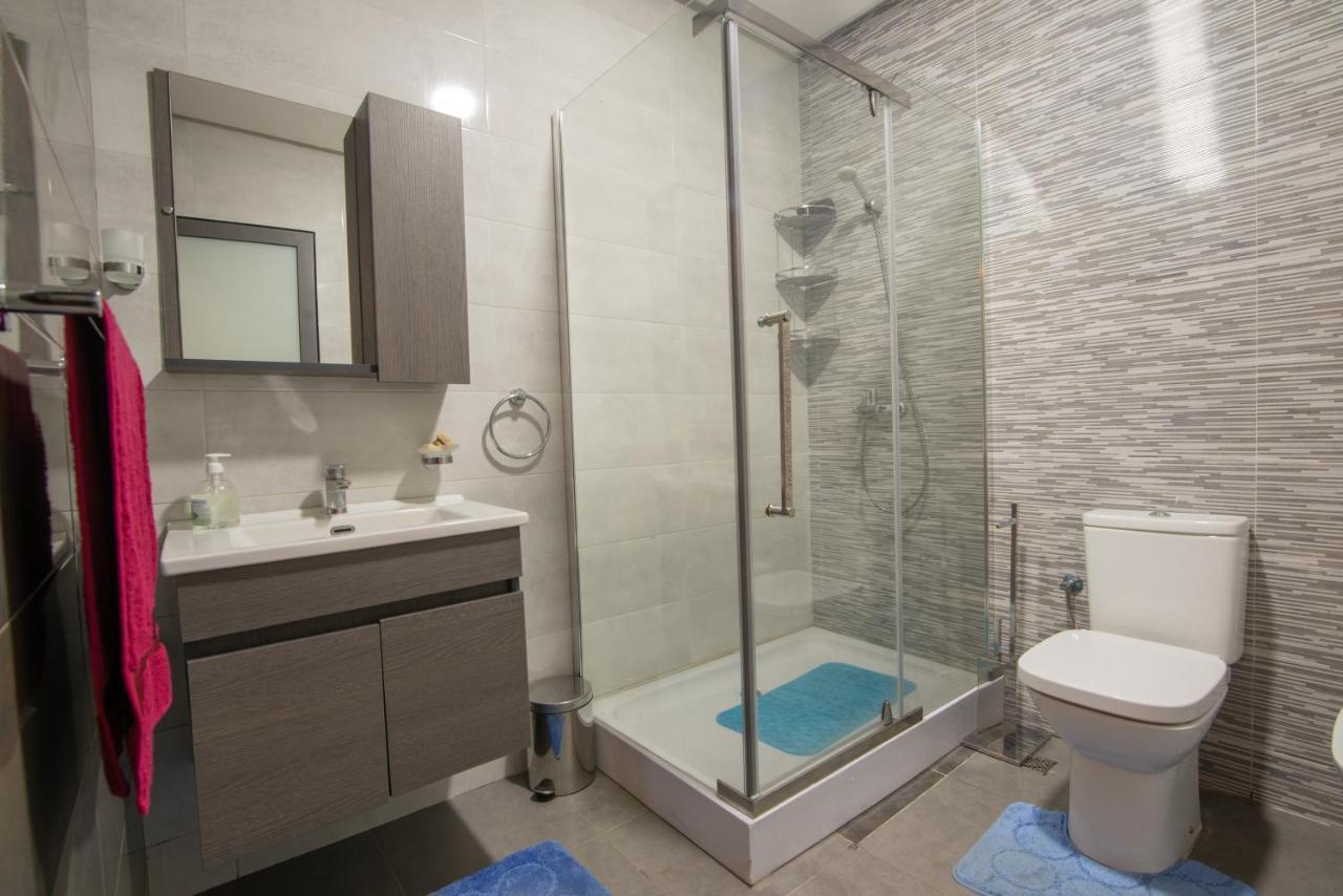 Adam'S Apartments,Self Checkin 6 Mins To Beach Downtown Fiber Optic Wifi Free Parking Same Rules As Hotels Agádír Exteriér fotografie
