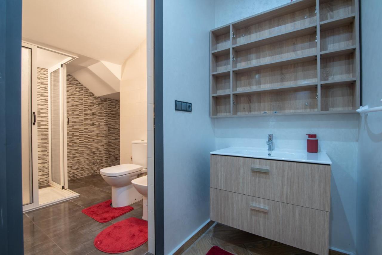 Adam'S Apartments,Self Checkin 6 Mins To Beach Downtown Fiber Optic Wifi Free Parking Same Rules As Hotels Agádír Exteriér fotografie